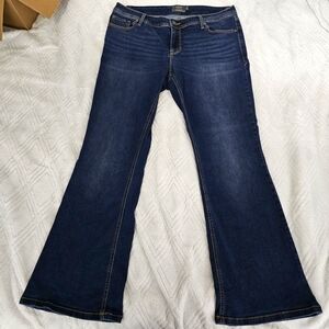 EUC Torrid Stretch Bootcut Jeans - Sz 16R